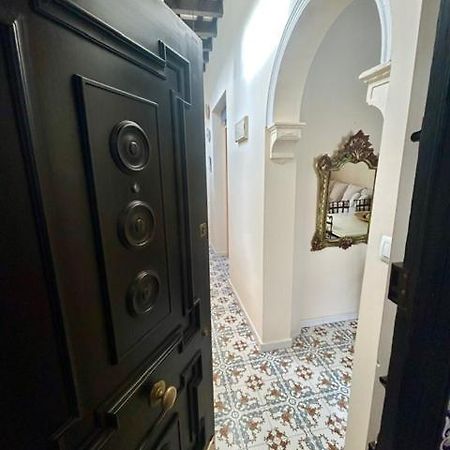 Gatu Casa Lola , " Preferente Mayores De 25 Anos Y Familias " El Puerto de Santa Maria Exterior photo